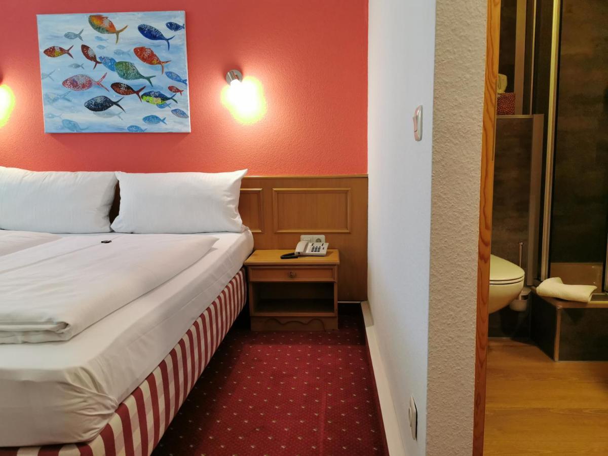 Landhotel Oelmuehle Mombris ภายนอก รูปภาพ