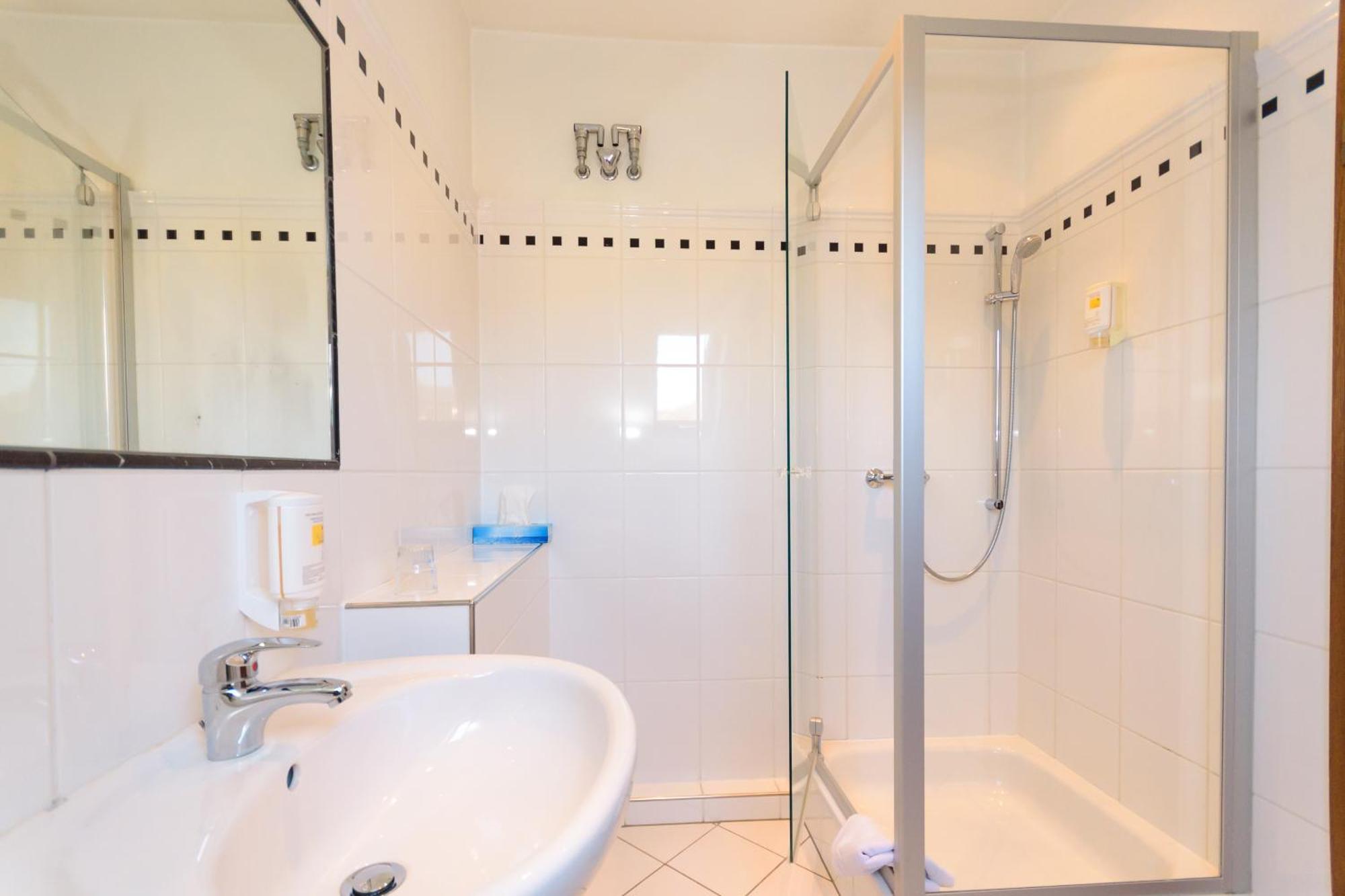Landhotel Oelmuehle Mombris ภายนอก รูปภาพ